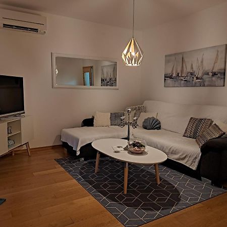 Apartman Blue ツリクヴェニツァ エクステリア 写真